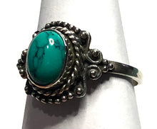 Load image into Gallery viewer, Turquoise Sterling silver ring size 7  (DC271)
