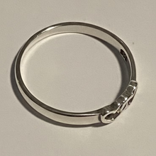 Load image into Gallery viewer, Sterling silver 2 Hearts ring.  Sizes 4, 5, 6, 7, 8, 9. SD25
