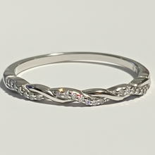 Load image into Gallery viewer, Sterling silver CZ spiral band ring.  Sizes 11, 12. SD27
