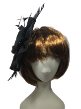 Load image into Gallery viewer, Stunning Black Fascinator    (FS116)
