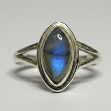 Load image into Gallery viewer, Labradorite Sterling Silver ring size 4, 5, 6, 7, 8, 9, 11, 12, 13   BR038
