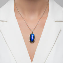 Load image into Gallery viewer, Labradorite sterling silver pendant PN49
