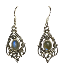 Load image into Gallery viewer, Labradorite sterling silver earrings ER133
