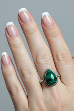 Load image into Gallery viewer, Malachite Sterling silver ring sizes 14 (BR026)
