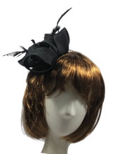 Load image into Gallery viewer, Stunning Black Fascinator    (FS069)
