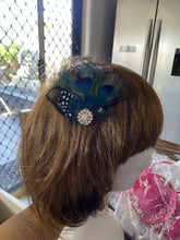 Load image into Gallery viewer, Stunning Peacock Feather Fascinator FS162
