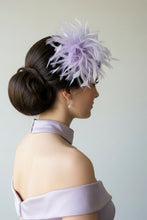 Load image into Gallery viewer, Stunning Purple Feather Fascinator FS198
