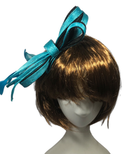 Load image into Gallery viewer, Stunning Blue &amp; Black Fascinator      (FS121)
