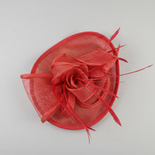 Load image into Gallery viewer, Stunning Red Fascinator FS204

