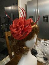 Load image into Gallery viewer, Stunning Red Fascinator.  FS079
