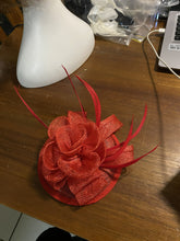 Load image into Gallery viewer, Stunning Red Fascinator.  FS079
