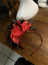 Load image into Gallery viewer, Stunning Red &amp; Black Fascinator. FS083
