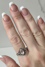 Load image into Gallery viewer, sterling silver ring with an oval rose quartz gemstone 

