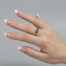 Load image into Gallery viewer, Sterling silver OM ring.  Sizes 5, 6, 7, 8, 9. SD12
