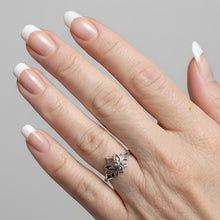 Load image into Gallery viewer, Sterling silver Lotus ring.  Sizes 5, 7, 10. SD18

