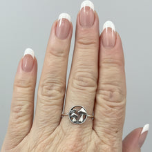 Load image into Gallery viewer, Sterling silver Mushrooms ring.  Sizes 4, 5, 6, 9, 10. SD20
