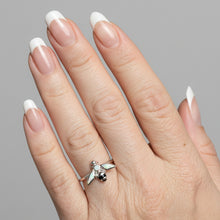 Load image into Gallery viewer, Sterling silver Bee with manmade opal ring.  Sizes 5, 6, 7, 9. SD24
