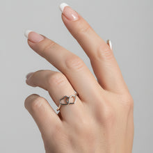 Load image into Gallery viewer, Hearts Sterling Silver ring 3, 5, 6.   (SS101)
