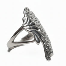 Load image into Gallery viewer, Butterfly wing Sterling silver rings  size 12, 13    (CR10)

