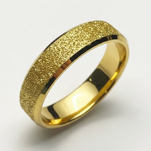 Load image into Gallery viewer, Stainless Steel Gold glitter ring. sizes  5, 6, 7, 9, 10, 11, 12   RW22
