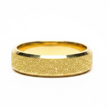 Load image into Gallery viewer, Stainless Steel Gold glitter ring. sizes  5, 6, 7, 9, 10, 11, 12   RW22
