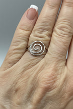 Load image into Gallery viewer, Sterling silver CZ Swirl ring.  Sizes 5, 6, 7, 8, 9. SD29
