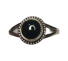 Load image into Gallery viewer, Black Onyx  sterling silver ring size 7  (DC134)
