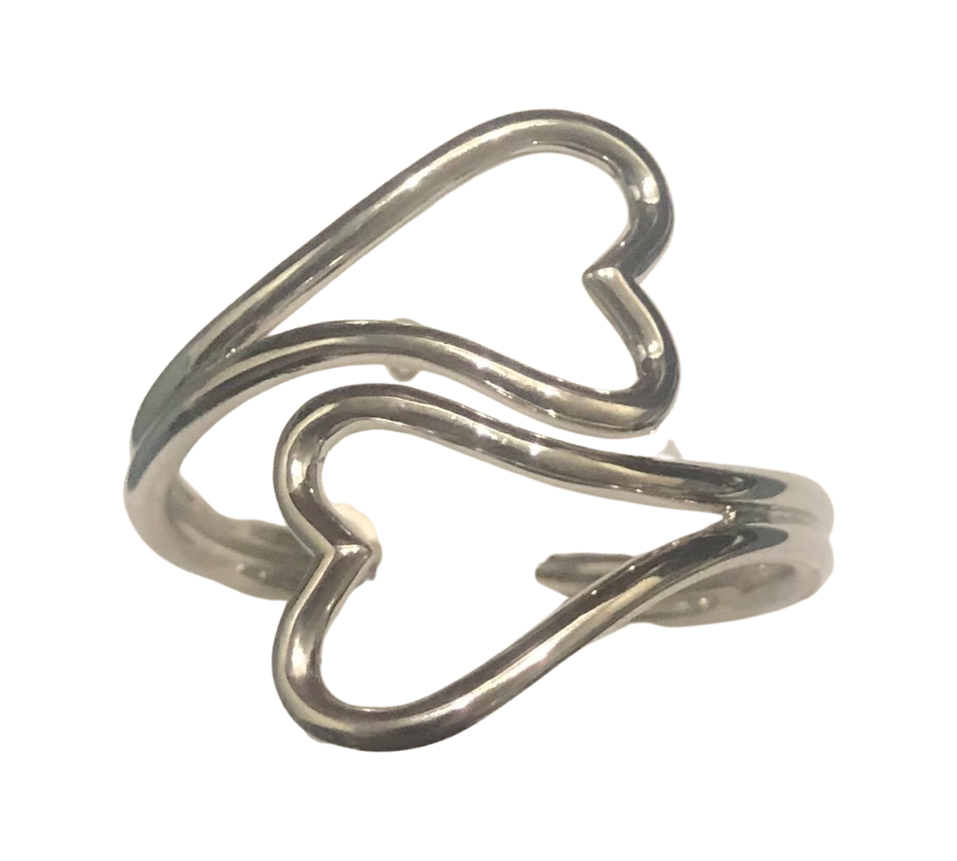 Sterling Silver Hearts ring available in size 14   (SS34)