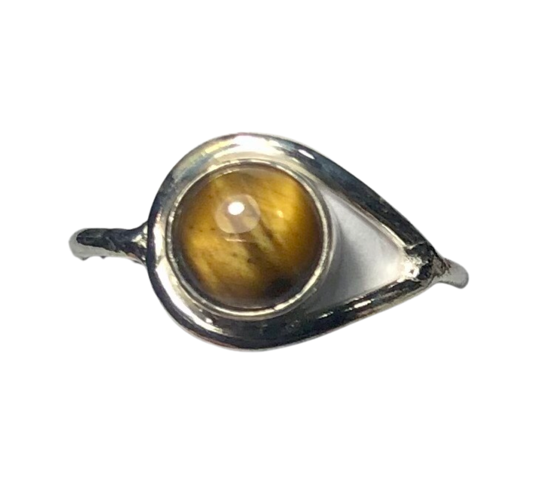 Tigers Eye Sterling silver ring size 4    (ER51a)