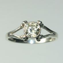 Load image into Gallery viewer, Citrine sterling silver ring Size  7   (R86)
