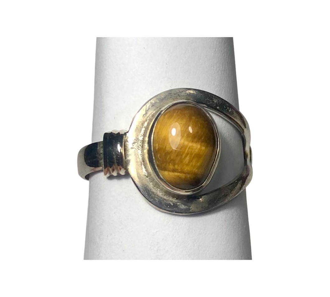 Tigers Eye Sterling silver ring size 6  (ER29e)
