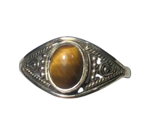 Load image into Gallery viewer, Tigers Eye Sterling silver ring size 13    (ER01c)
