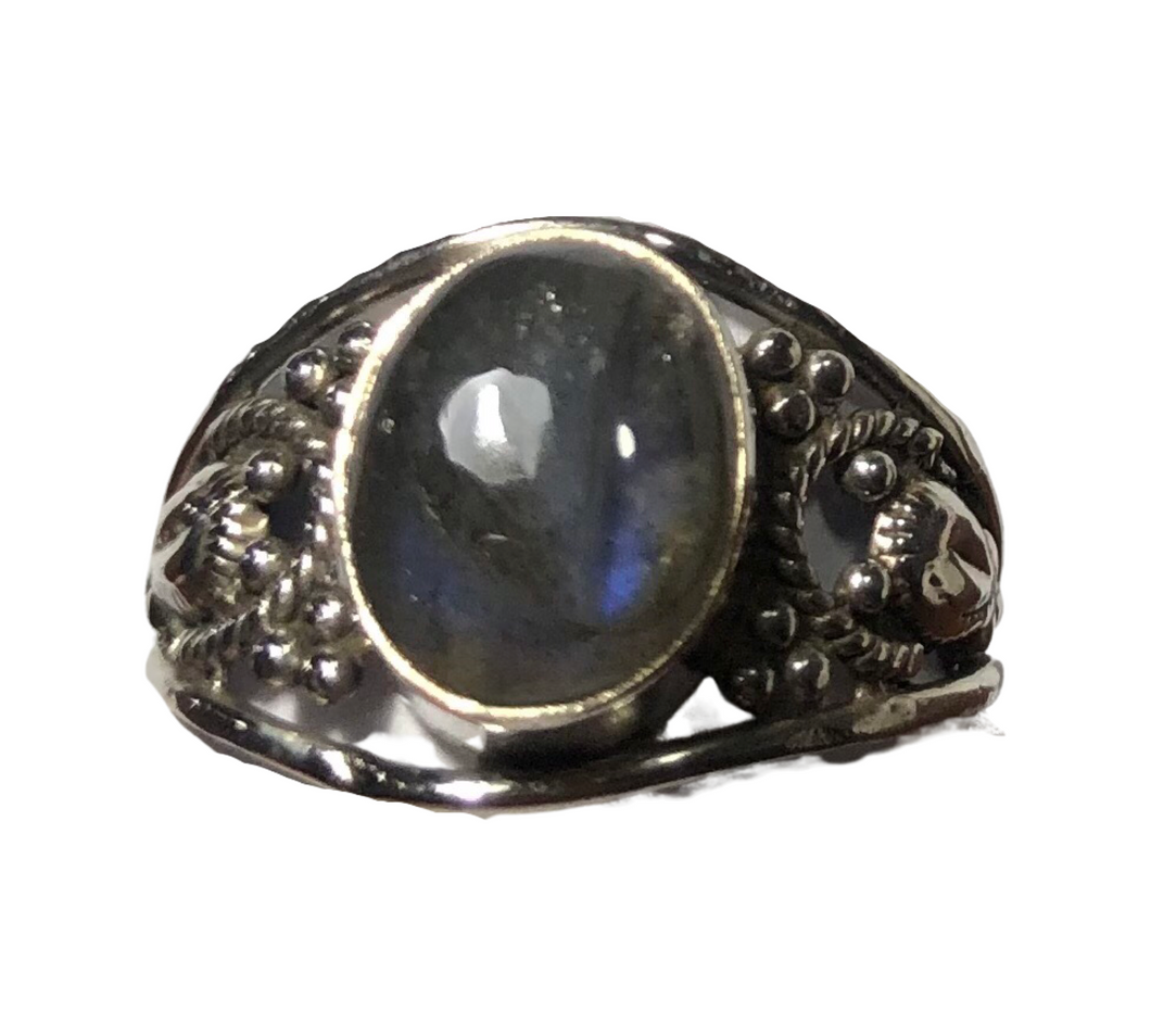 Labradorite Sterling silver ring size  6  (ER14g)