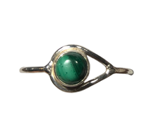 Load image into Gallery viewer, Malachite Sterling silver ring size 12     (ER54d)
