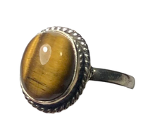 Load image into Gallery viewer, Tigers Eye sterling silver ring size 7 1/2   (DC289)
