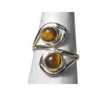 Load image into Gallery viewer, Tigers Eye sterling silver ring size 6   (DC86)
