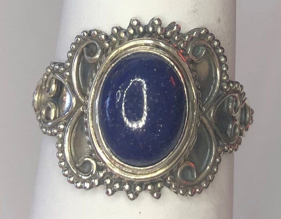Lapis Lazuli sterling silver ring size 8   (AC43)