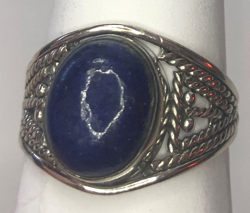Lapis Lazuli sterling silver ring size 8 (AC63)
