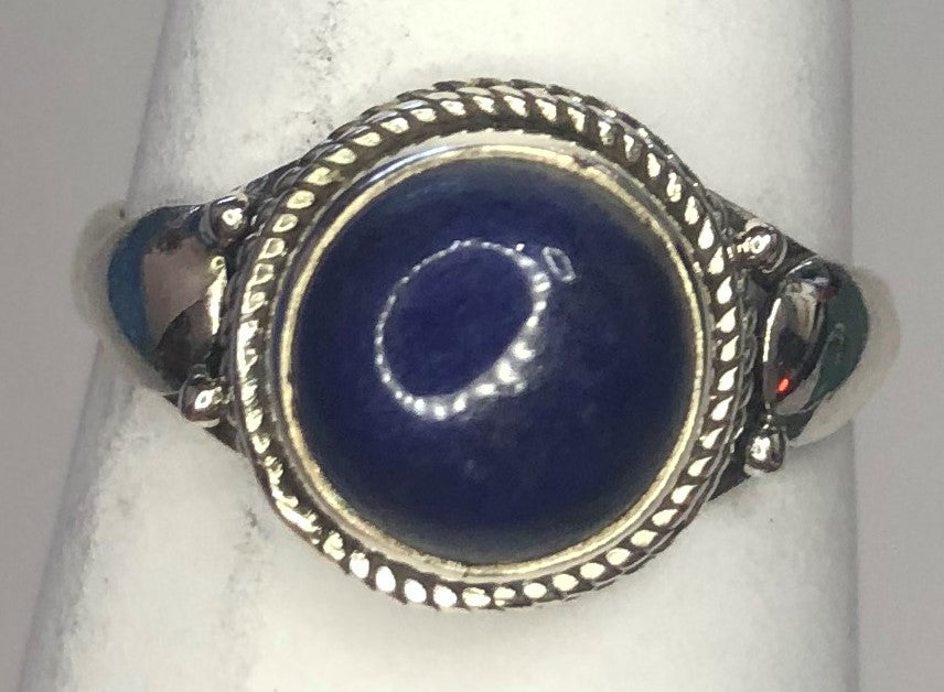 Lapis Lazuli sterling silver ring size 6  (AC92)