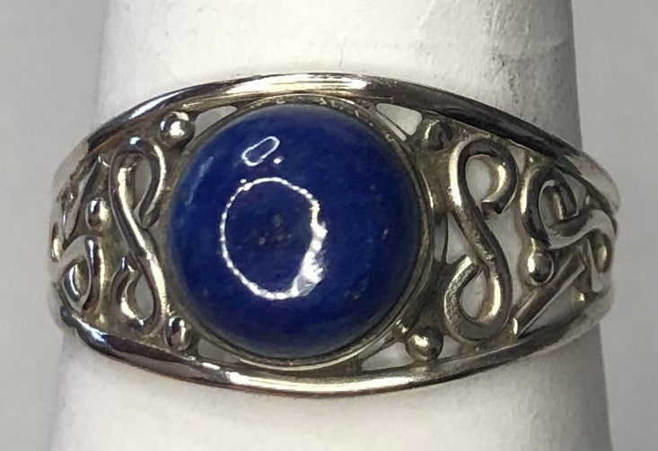 Lapis Lazuli sterling silver ring size 8   (AC154)