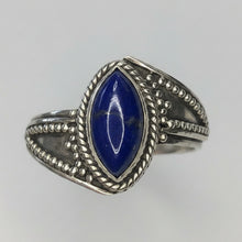 Load image into Gallery viewer, Lapis Lazuli sterling silver ring size 7   (AC163)
