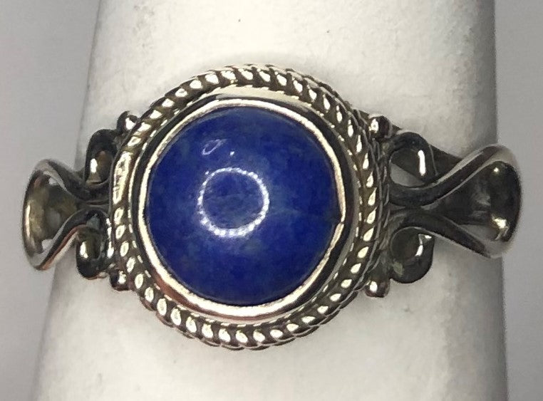 Lapis Lazuli Sterling silver ring size 8   (AC278)