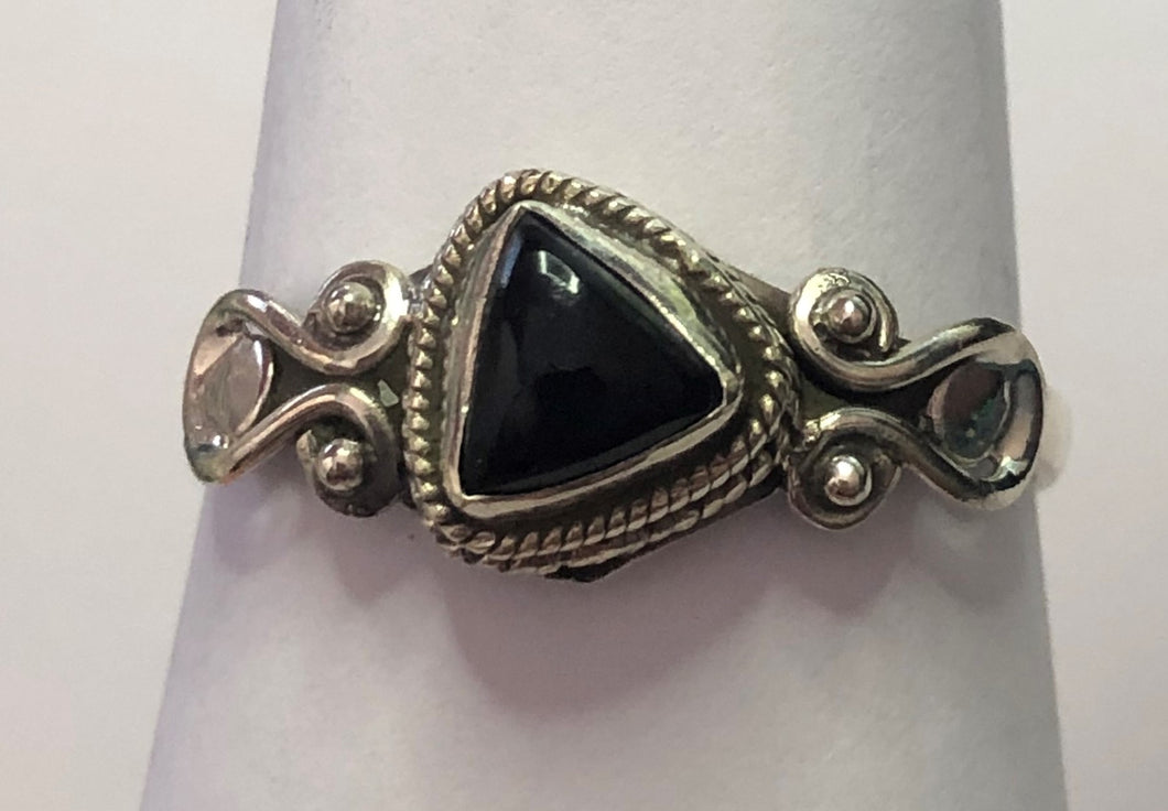 Black Onyx Sterling silver ring size  5, 6,  7, 8, 13  (AD08)