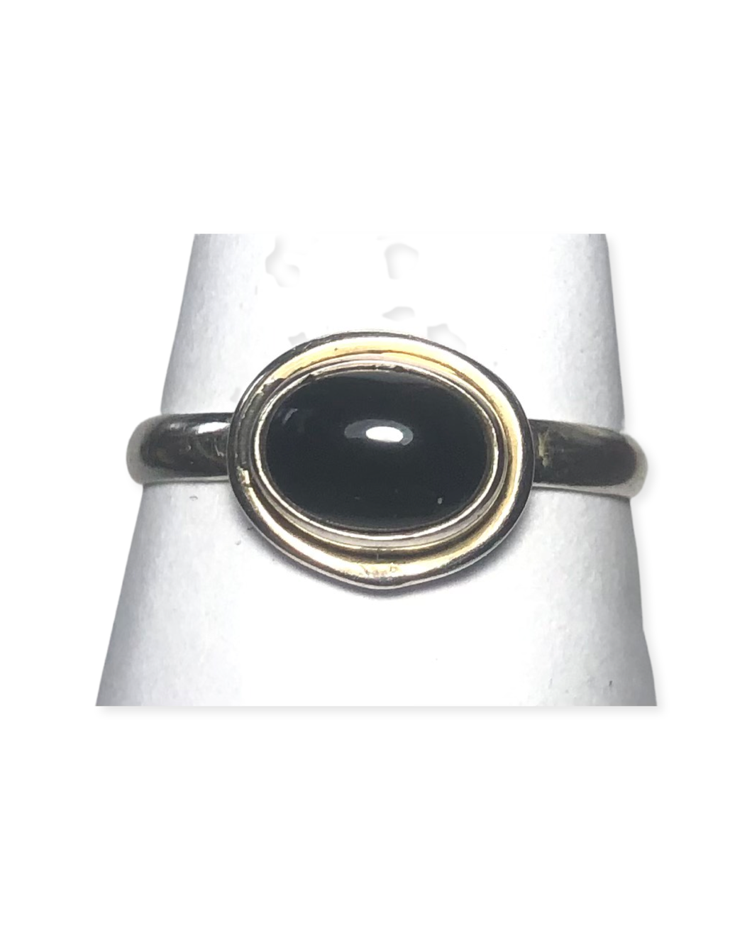 Black Onyx Sterling Silver ring size 6   (AC208)