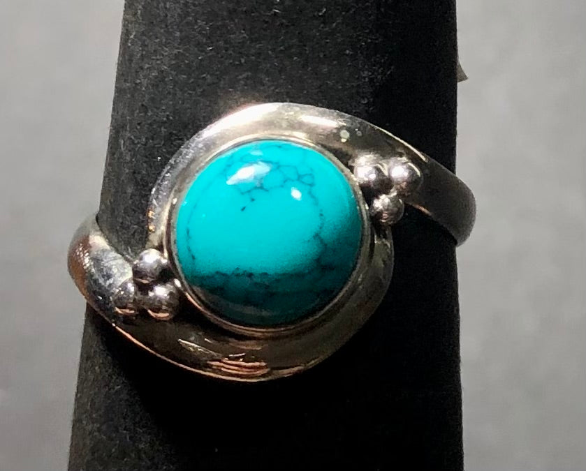 Turquoise Sterling silver ring size 6   (DC227)