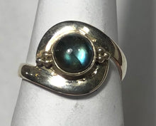 Load image into Gallery viewer, Labradorite Sterling silver ring size 5  (DC228)
