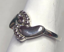 Load image into Gallery viewer, Feet Sterling silver rings  sizes  4, 5, 6, 8, 10, 11  (CR11)
