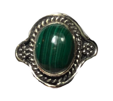 Load image into Gallery viewer, Malachite Sterling silver ring size 5      (ER27b)
