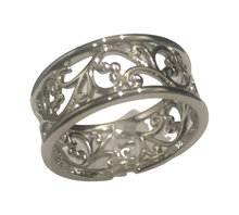 Load image into Gallery viewer, Sterling Silver Swirl band ring available in sizes    7, 9, 11, 12, 13   (SS32a)

