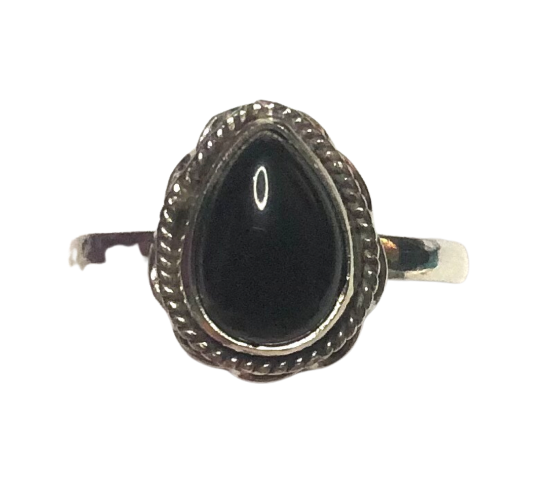 Black Onyx  Sterling Silver ring size 7  (DC05)